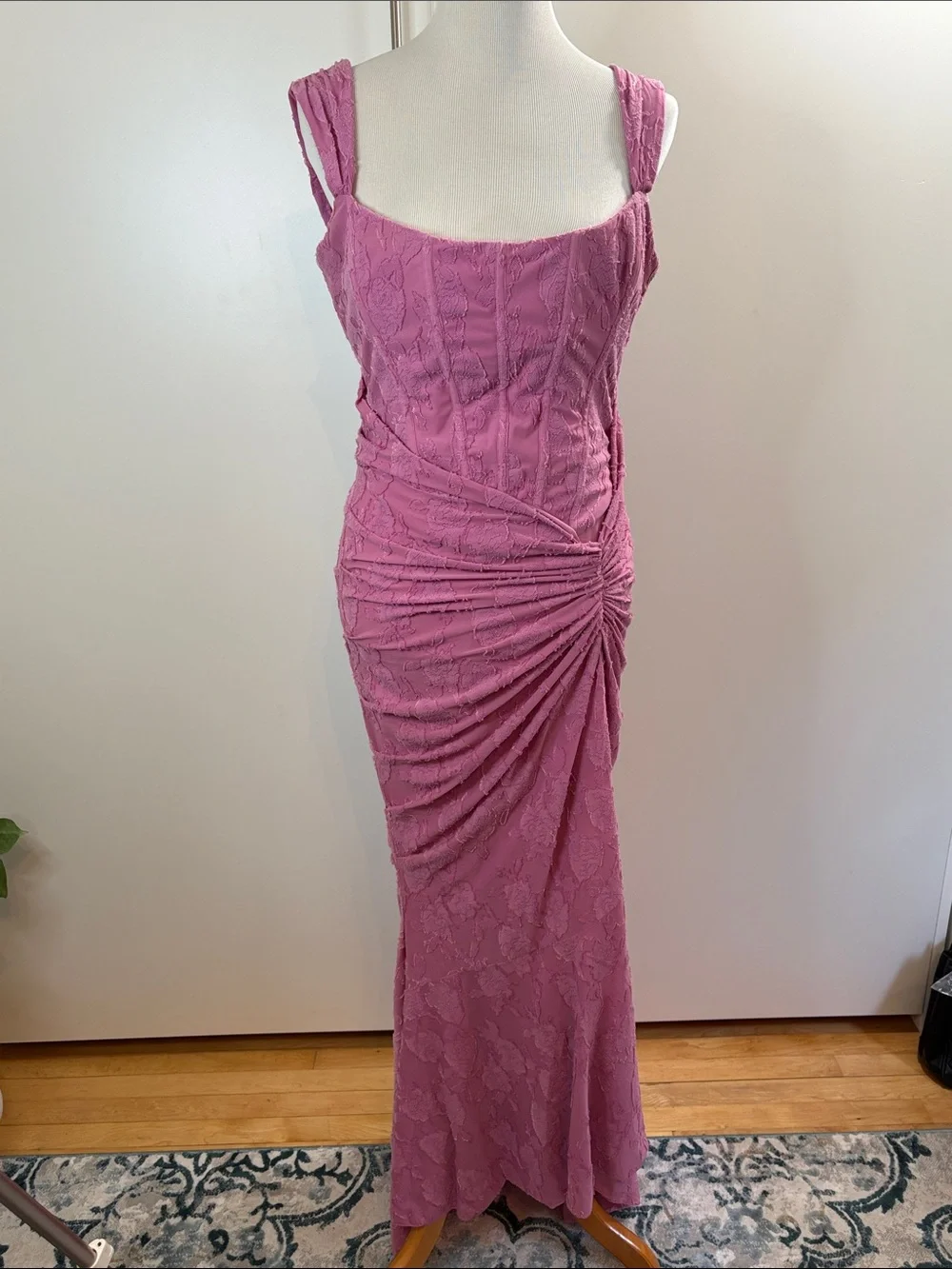 house of cb pink ruched dress Clothing : Maxi Dresses : 'Cesca' Rose Pink Floral Maxi Dress